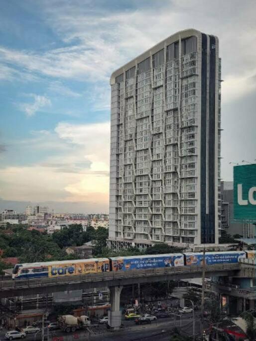 High-class 2bed Skyview Just 1-step From Bts Onnut Căn hộ *